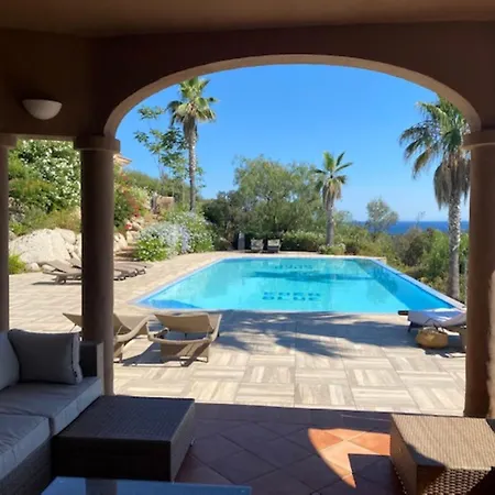 Eden Blue F4 3 아파트 종자