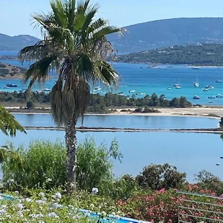 Eden Blue F4 3 Avec Vue Imprenable Sur La Baie De Saint-cyprien Zonza